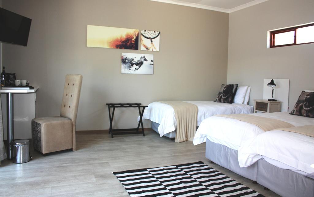 Organic Stay Guesthouse Swakopmund Quarto foto