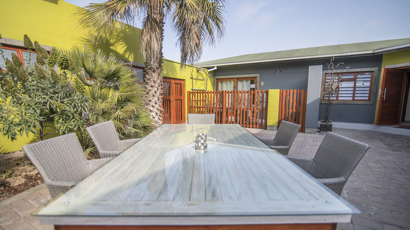 Organic Stay Guesthouse Swakopmund Exterior foto
